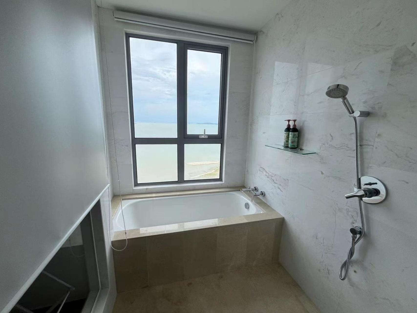 Silverscape Seaview Residences
