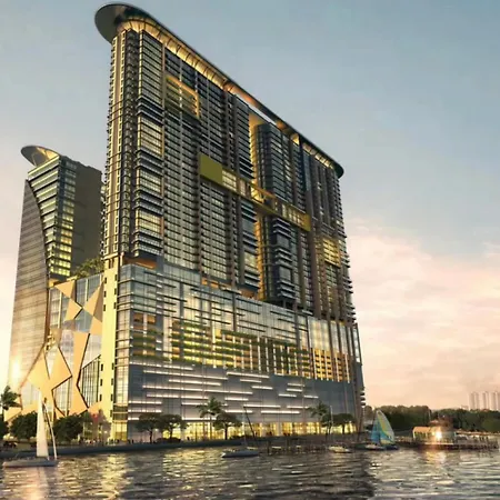 Silverscape Seaview Residences Melaka Exterior photo