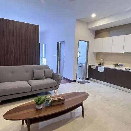 Silverscape Seaview Residences Melaka Exterior photo