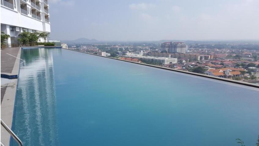 Apartment Silverscape Seaview Residences